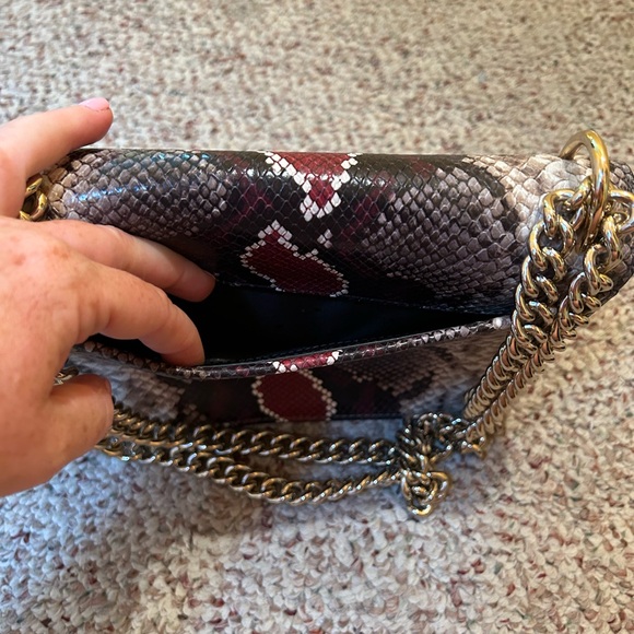 Kate spade faux snake double chain crossbody - Picture 5 of 7